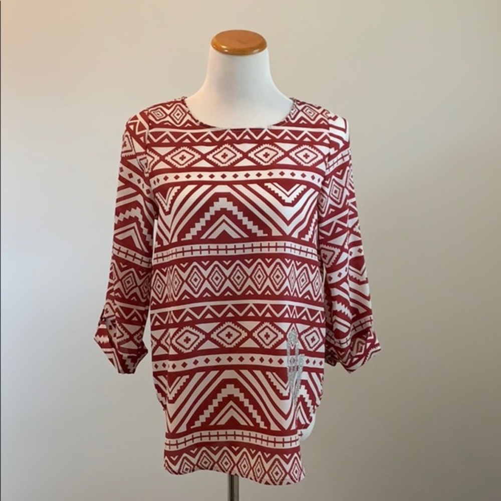 OU‎ Boutique Chevron print shirt M